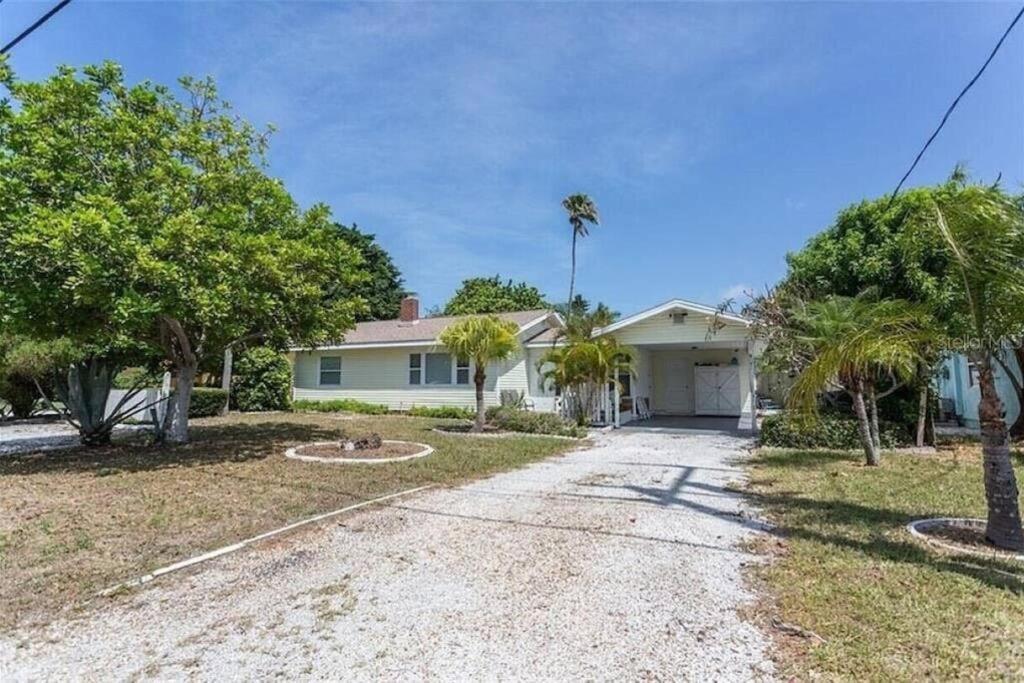 Lovely 1 Bedroom Unit Across From Lido Key Beach ساراسوتا المظهر الخارجي الصورة