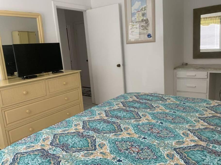 Lovely 1 Bedroom Unit Across From Lido Key Beach ساراسوتا المظهر الخارجي الصورة