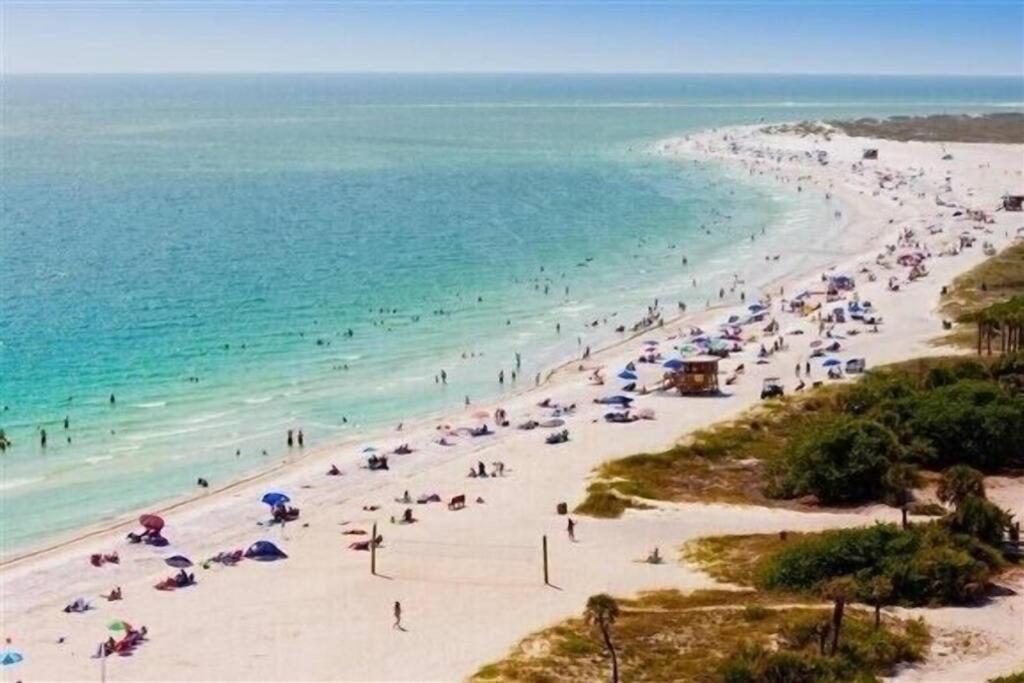 Lovely 1 Bedroom Unit Across From Lido Key Beach ساراسوتا المظهر الخارجي الصورة
